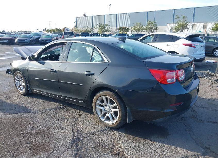 Photo 3 of 2015 Chevrolet Malibu 1LT (VIN 1G11C5SL9FF214340)