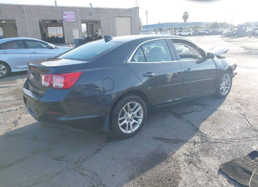 Photo 4 of 2015 Chevrolet Malibu 1LT (VIN 1G11C5SL9FF214340)