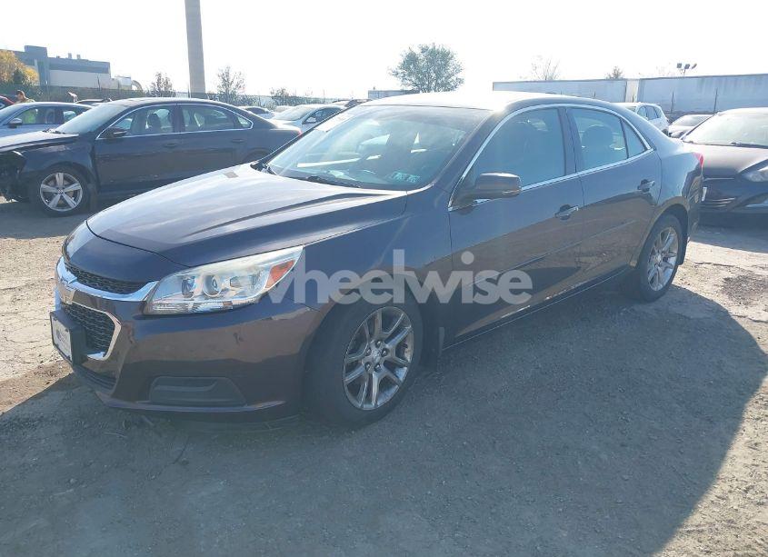 Photo 2 of 2015 Chevrolet Malibu 1LT (VIN 1G11C5SL9FF228108)
