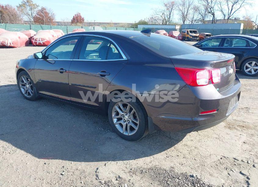 Photo 3 of 2015 Chevrolet Malibu 1LT (VIN 1G11C5SL9FF228108)