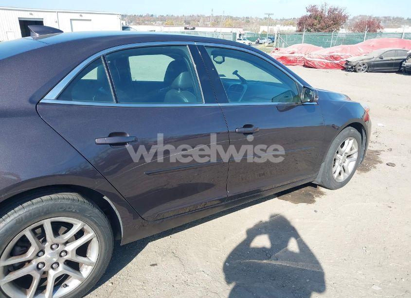 Photo 6 of 2015 Chevrolet Malibu 1LT (VIN 1G11C5SL9FF228108)