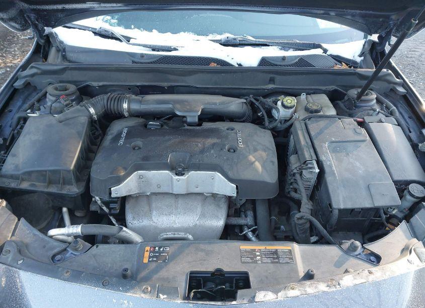 Photo 10 of 2015 Chevrolet Malibu 1LT (VIN 1G11C5SL9FF229940)