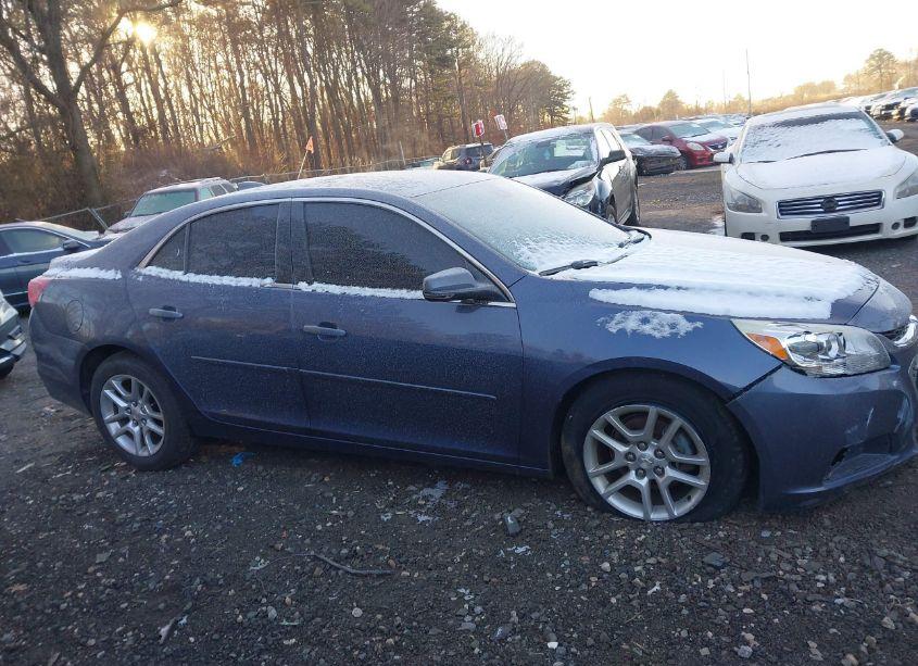 Photo 13 of 2015 Chevrolet Malibu 1LT (VIN 1G11C5SL9FF229940)