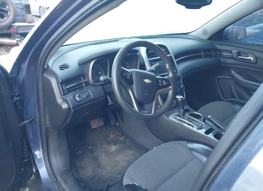 Photo 5 of 2015 Chevrolet Malibu 1LT (VIN 1G11C5SL9FF229940)