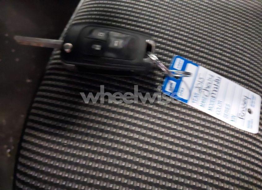 Photo 11 of 2015 Chevrolet Malibu 1LT (VIN 1G11C5SL9FF243207)