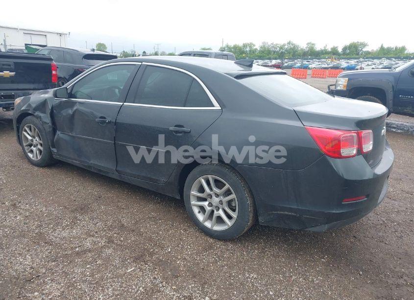 Photo 3 of 2015 Chevrolet Malibu 1LT (VIN 1G11C5SL9FF296344)