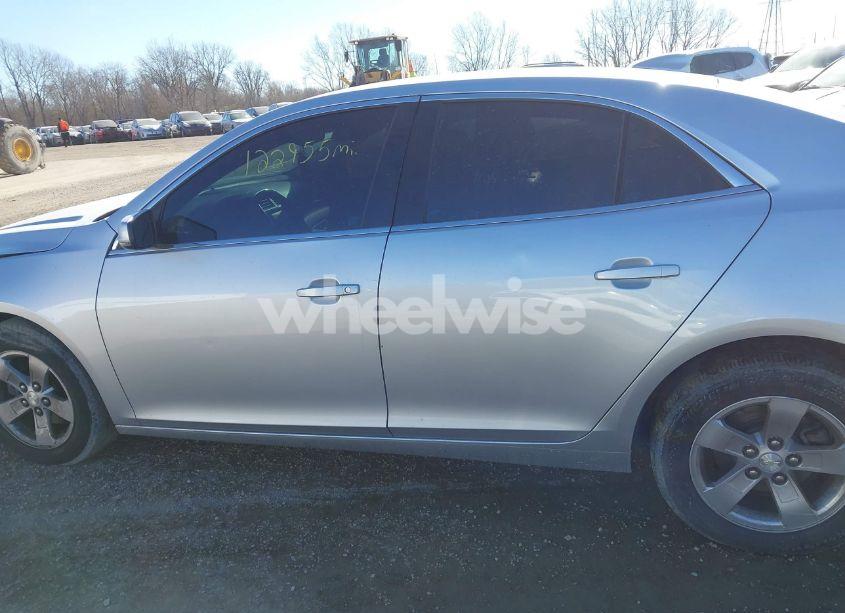 Photo 14 of 2015 Chevrolet Malibu 1LT (VIN 1G11C5SL9FU150411)