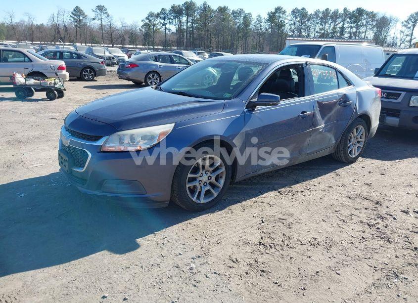 Photo 2 of 2014 Chevrolet Malibu 1LT (VIN 1G11C5SLXEF112706)