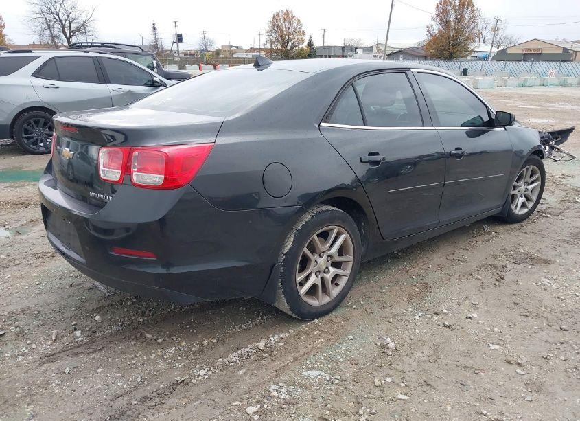 Photo 4 of 2014 Chevrolet Malibu 1LT (VIN 1G11C5SLXEF124337)