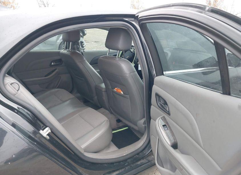 Photo 8 of 2014 Chevrolet Malibu 1LT (VIN 1G11C5SLXEF124337)