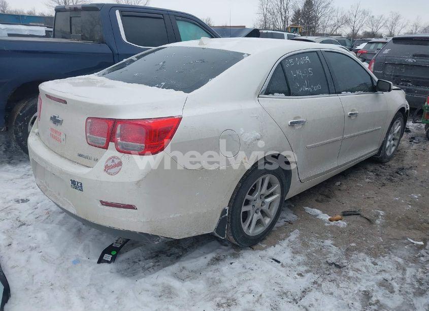 Photo 4 of 2014 Chevrolet Malibu 1LT (VIN 1G11C5SLXEF155247)