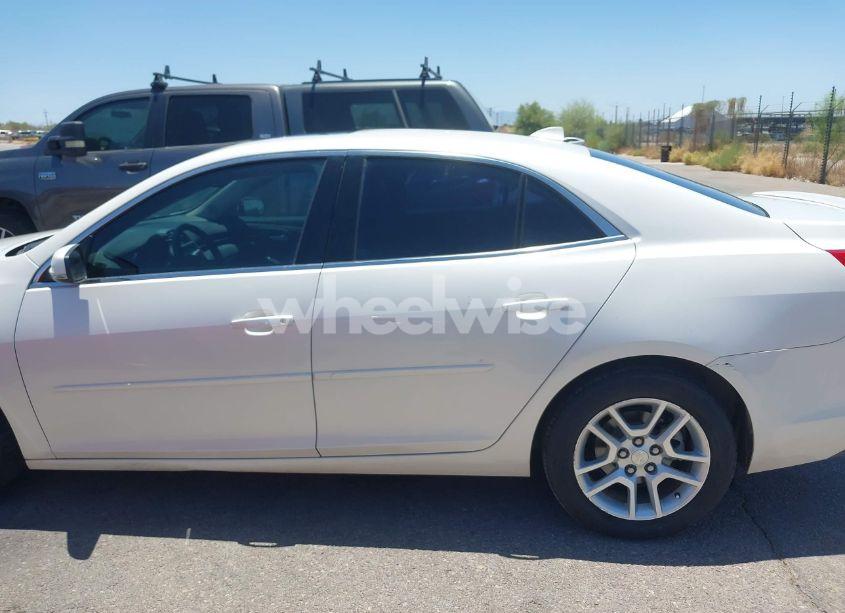 Photo 14 of 2014 Chevrolet Malibu 1LT (VIN 1G11C5SLXEF156320)