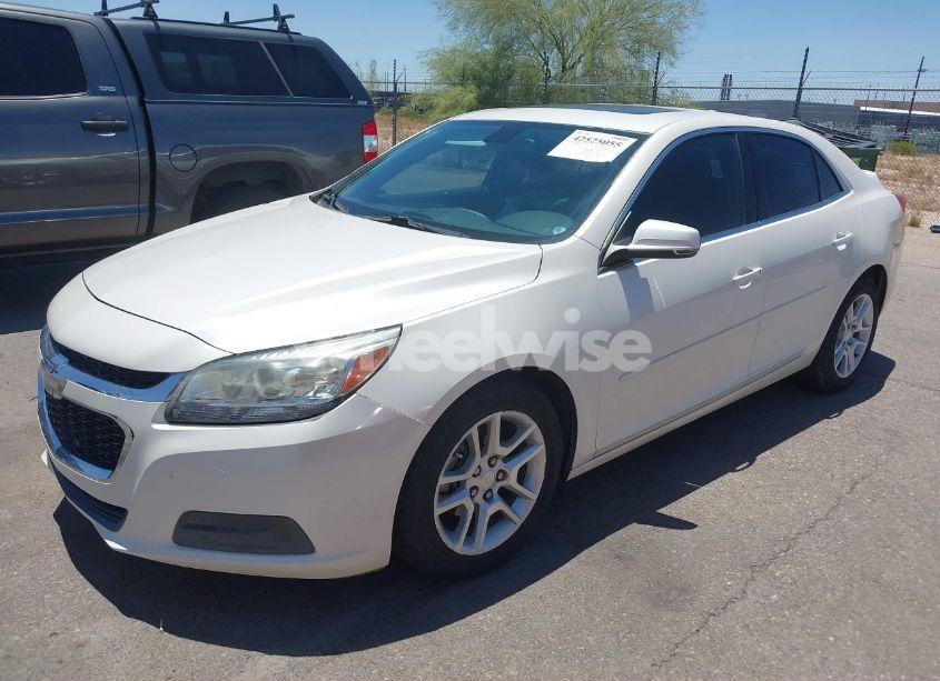 Photo 2 of 2014 Chevrolet Malibu 1LT (VIN 1G11C5SLXEF156320)