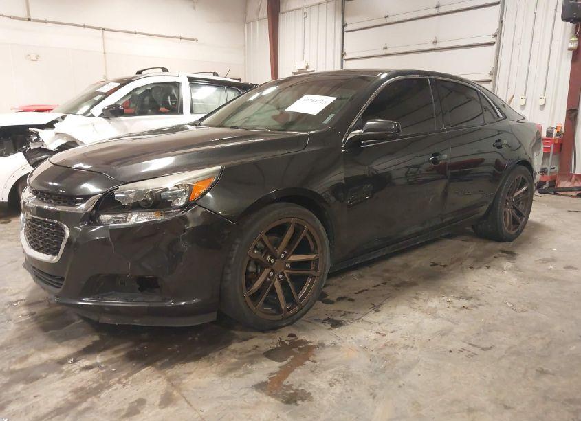 Photo 2 of 2014 Chevrolet Malibu 1LT (VIN 1G11C5SLXEF218945)