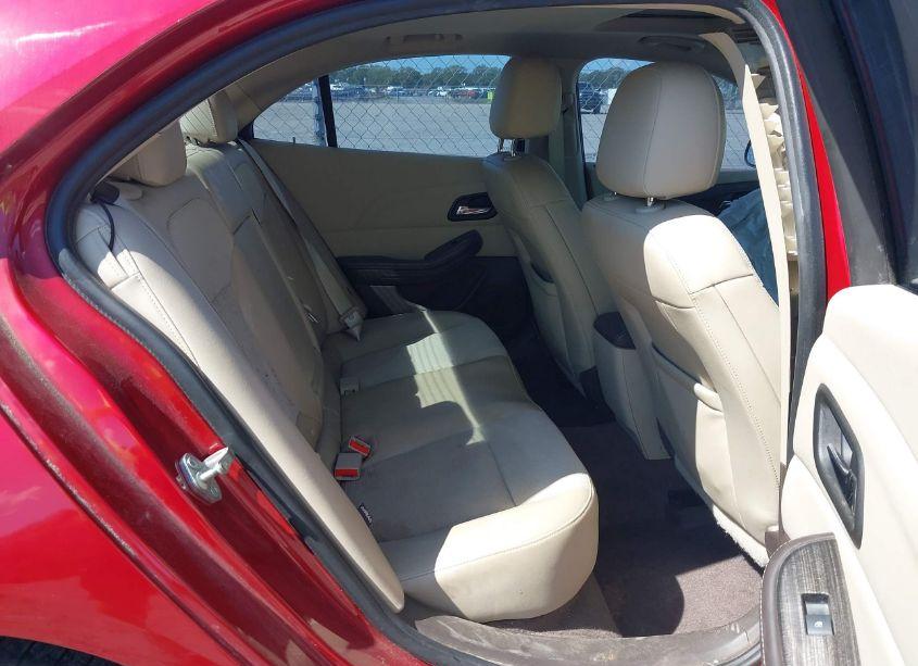 Photo 8 of 2014 Chevrolet Malibu 1LT (VIN 1G11C5SLXEF257731)