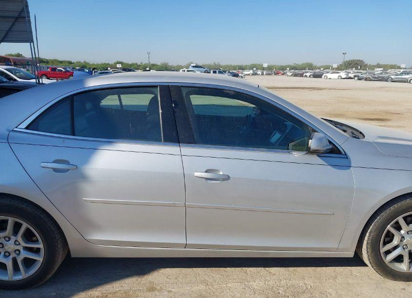 Photo 12 of 2014 Chevrolet Malibu 1LT (VIN 1G11C5SLXEF264517)