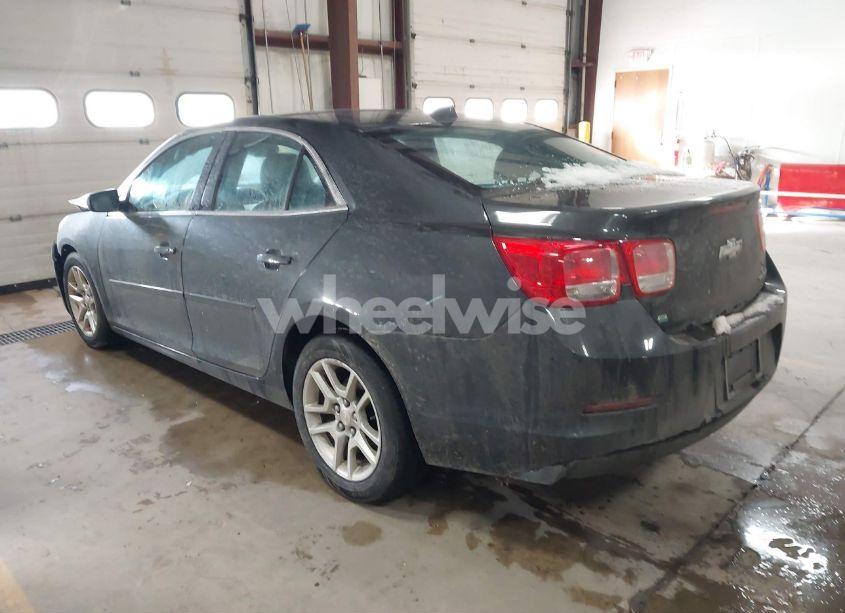 Photo 3 of 2014 Chevrolet Malibu 1LT (VIN 1G11C5SLXEF272326)