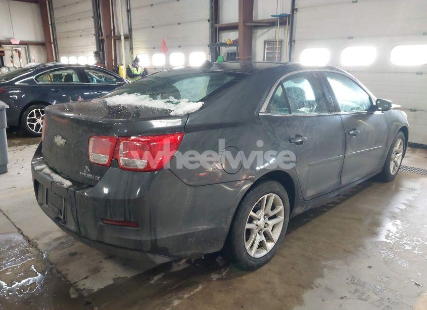 Photo 4 of 2014 Chevrolet Malibu 1LT (VIN 1G11C5SLXEF272326)