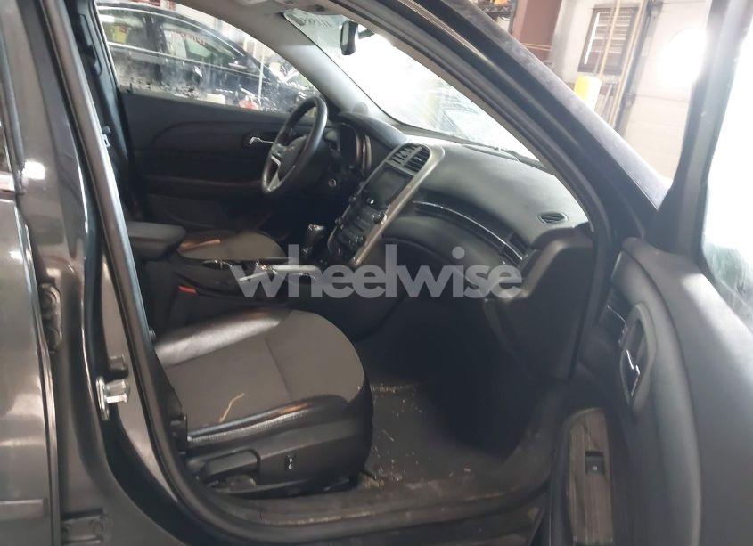 Photo 5 of 2014 Chevrolet Malibu 1LT (VIN 1G11C5SLXEF272326)