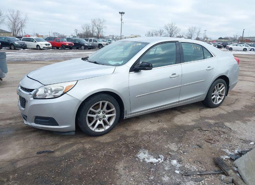 Photo 2 of 2014 Chevrolet Malibu 1LT (VIN 1G11C5SLXEU162131)