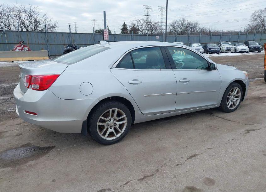 Photo 4 of 2014 Chevrolet Malibu 1LT (VIN 1G11C5SLXEU162131)