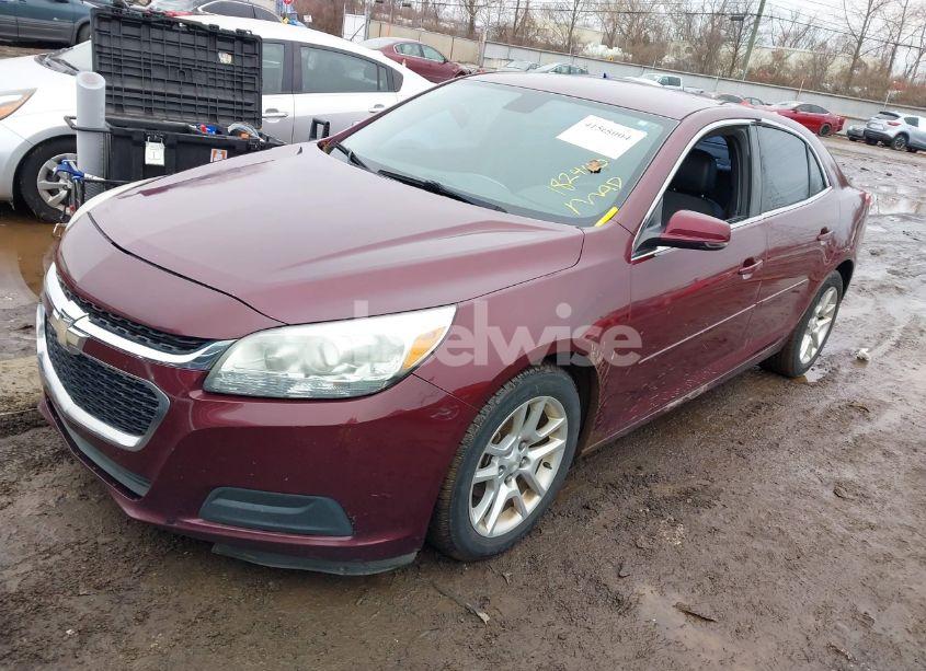 Photo 2 of 2015 Chevrolet Malibu 1LT (VIN 1G11C5SLXFF107622)