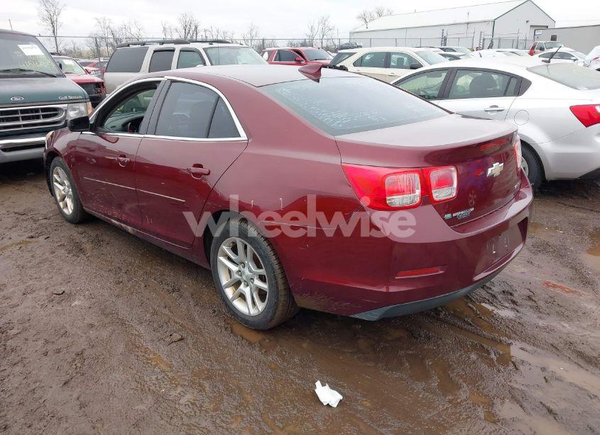 Photo 3 of 2015 Chevrolet Malibu 1LT (VIN 1G11C5SLXFF107622)