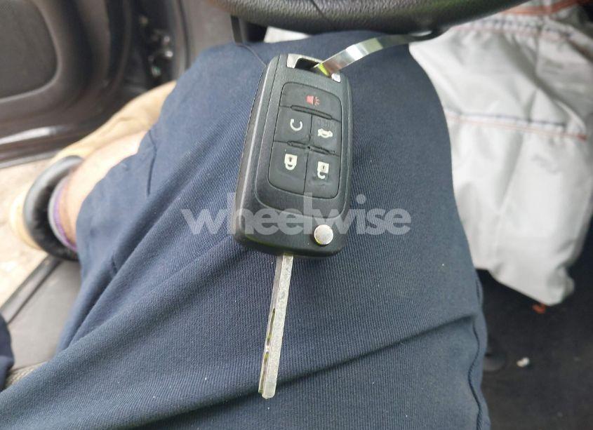 Photo 11 of 2015 Chevrolet Malibu 1LT (VIN 1G11C5SLXFF115090)