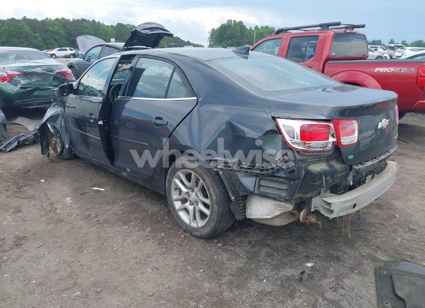 Photo 3 of 2015 Chevrolet Malibu 1LT (VIN 1G11C5SLXFF115090)