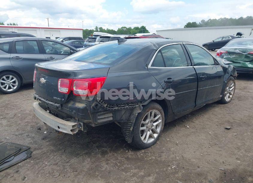 Photo 4 of 2015 Chevrolet Malibu 1LT (VIN 1G11C5SLXFF115090)