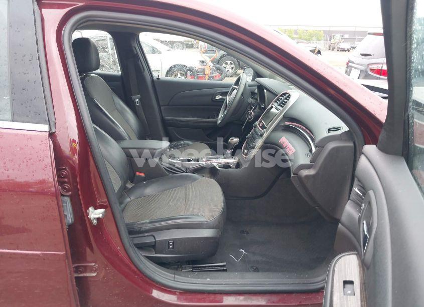 Photo 5 of 2015 Chevrolet Malibu 1LT (VIN 1G11C5SLXFF115140)