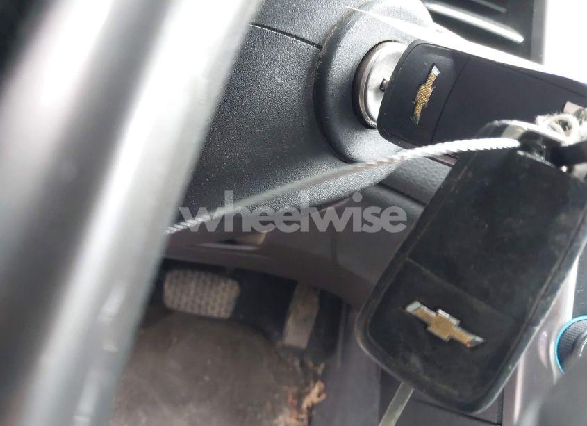 Photo 11 of 2015 Chevrolet Malibu 1LT (VIN 1G11C5SLXFF152639)