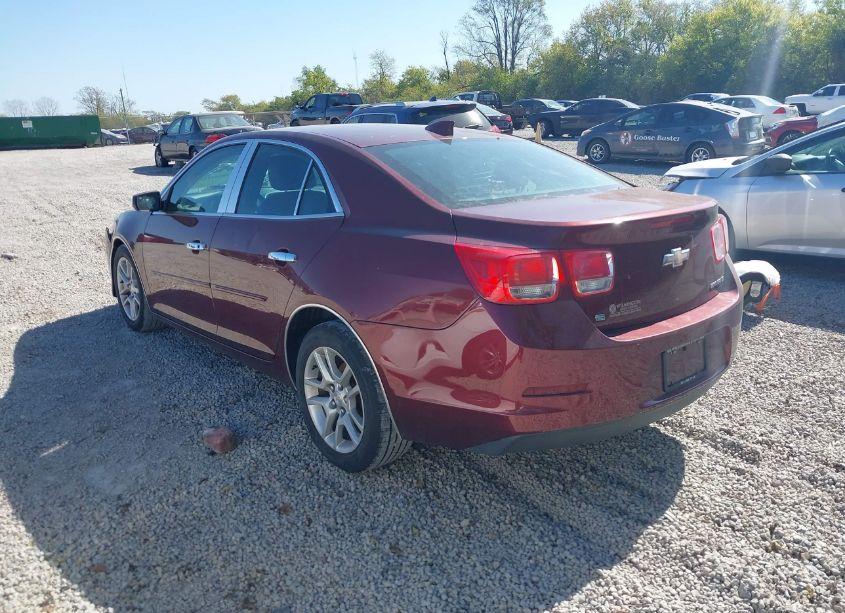 Photo 3 of 2015 Chevrolet Malibu 1LT (VIN 1G11C5SLXFF191926)