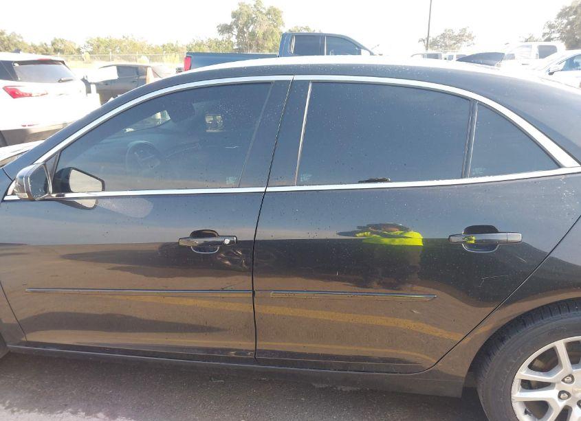 Photo 14 of 2015 Chevrolet Malibu 1LT (VIN 1G11C5SLXFF232376)