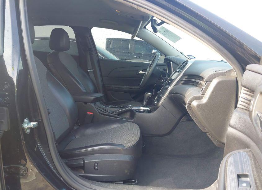 Photo 5 of 2015 Chevrolet Malibu 1LT (VIN 1G11C5SLXFF232376)
