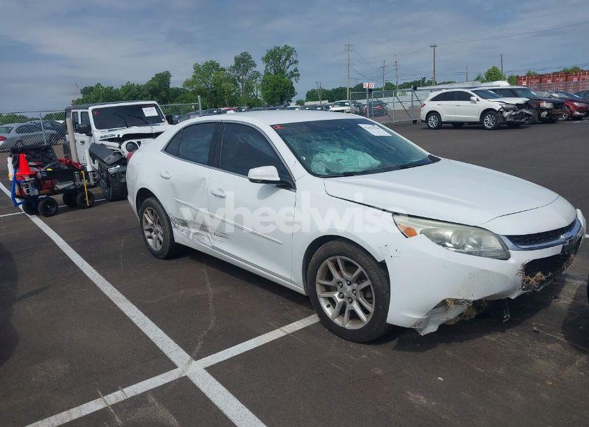 2015 Chevrolet Malibu 1LT (VIN 1G11C5SLXFF237299) main photo