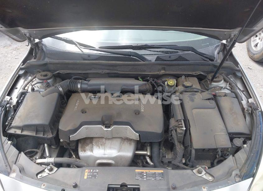 Photo 10 of 2015 Chevrolet Malibu 1LT (VIN 1G11C5SLXFF244303)