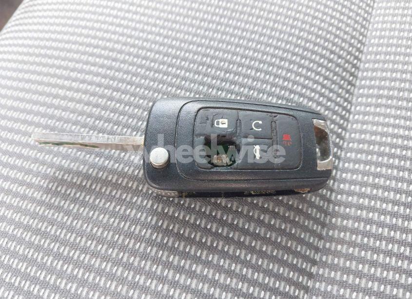 Photo 11 of 2015 Chevrolet Malibu 1LT (VIN 1G11C5SLXFF244303)