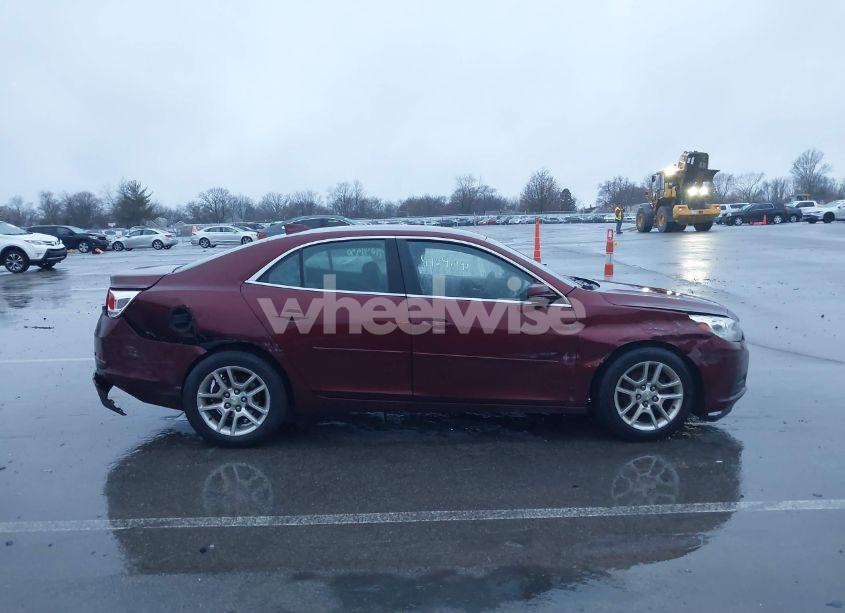 Photo 13 of 2015 Chevrolet Malibu 1LT (VIN 1G11C5SLXFF269962)