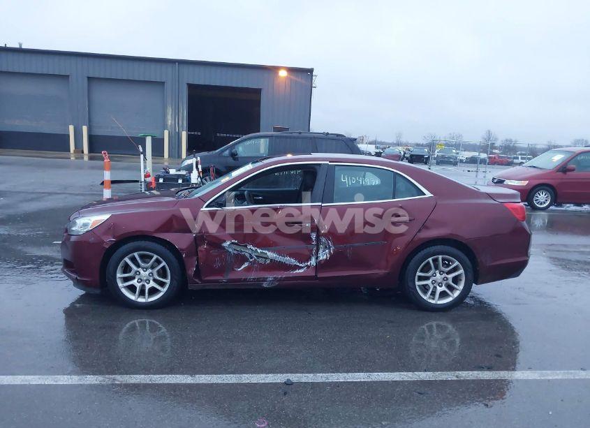 Photo 14 of 2015 Chevrolet Malibu 1LT (VIN 1G11C5SLXFF269962)