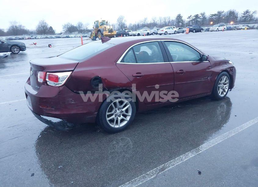Photo 4 of 2015 Chevrolet Malibu 1LT (VIN 1G11C5SLXFF269962)