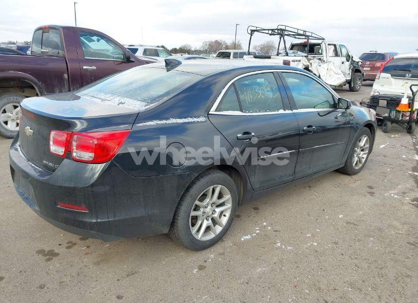 Photo 4 of 2015 Chevrolet Malibu 1LT (VIN 1G11C5SLXFF282758)
