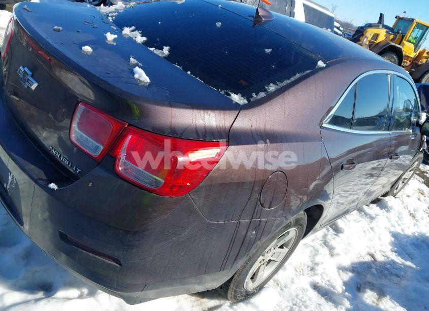 Photo 4 of 2015 Chevrolet Malibu 1LT (VIN 1G11C5SLXFF333336)