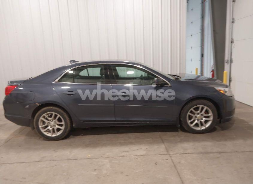 Photo 14 of 2015 Chevrolet Malibu 1LT (VIN 1G11C5SLXFF334440)