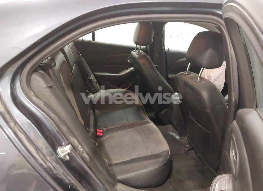 Photo 8 of 2015 Chevrolet Malibu 1LT (VIN 1G11C5SLXFF334440)