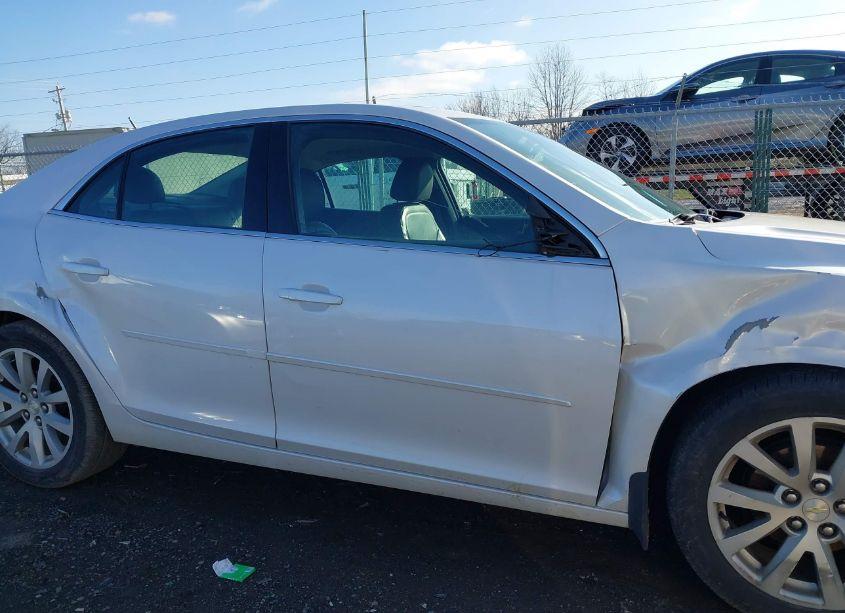 Photo 13 of 2015 Chevrolet Malibu 2LT (VIN 1G11D5SL0FF185601)