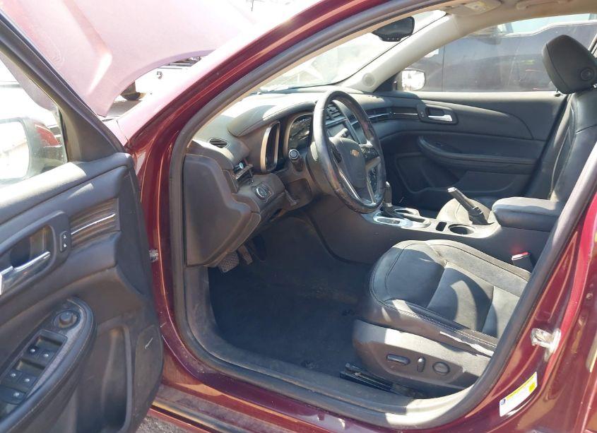 Photo 5 of 2015 Chevrolet Malibu 2LT (VIN 1G11D5SL0FF204034)