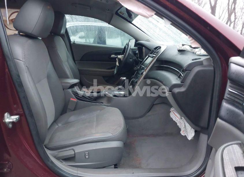 Photo 5 of 2015 Chevrolet Malibu 2LT (VIN 1G11D5SL0FF299646)