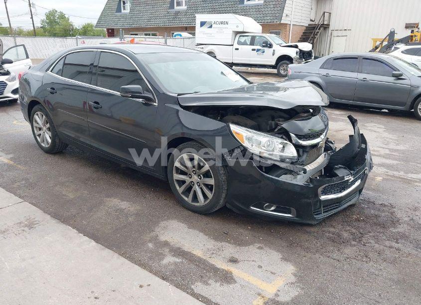 2015 Chevrolet Malibu 2LT (VIN 1G11D5SL0FF322133) main photo
