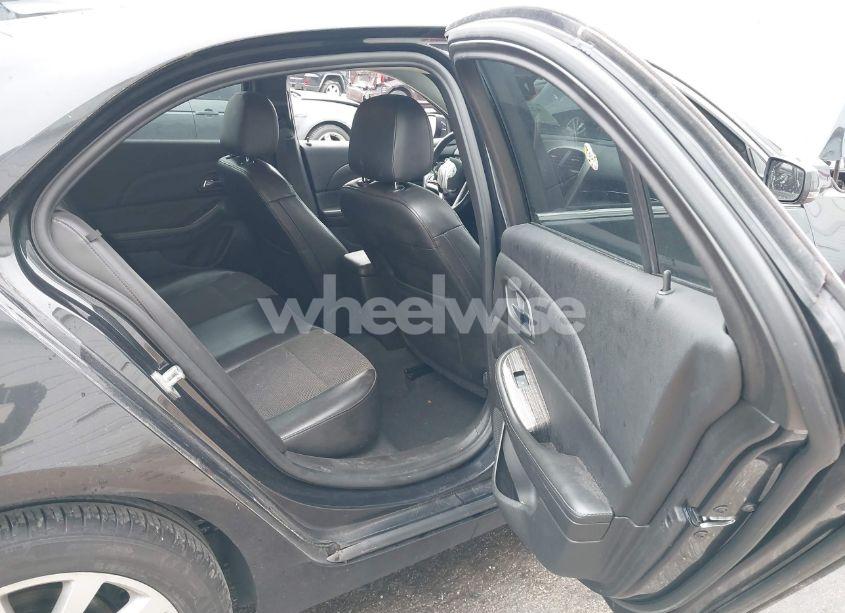 Photo 8 of 2015 Chevrolet Malibu 2LT (VIN 1G11D5SL0FF322133)